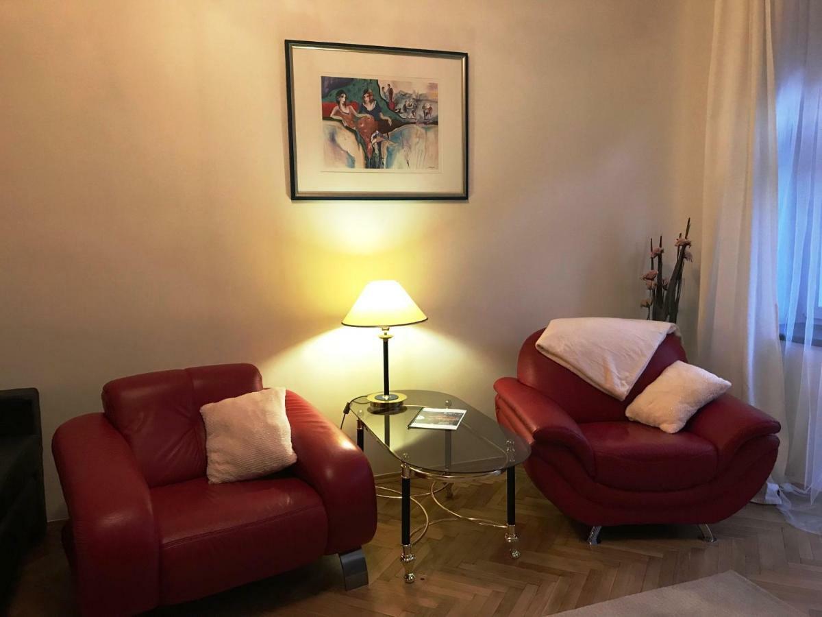 Apartament "Cleopatra 5" Przy Rynku Z Parkingiem, Faktury Vat Apartman Kielce Kültér fotó