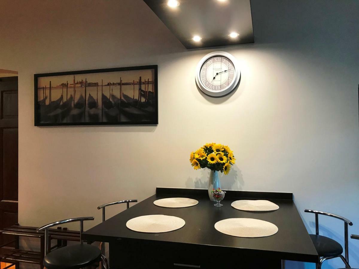 Apartament "Cleopatra 5" Przy Rynku Z Parkingiem, Faktury Vat Apartman Kielce Kültér fotó